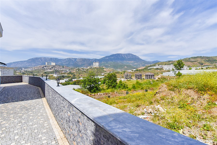 Sea View -Beautifully Designed -3 bedroom Private Villa -In Kargicak / Alanya  