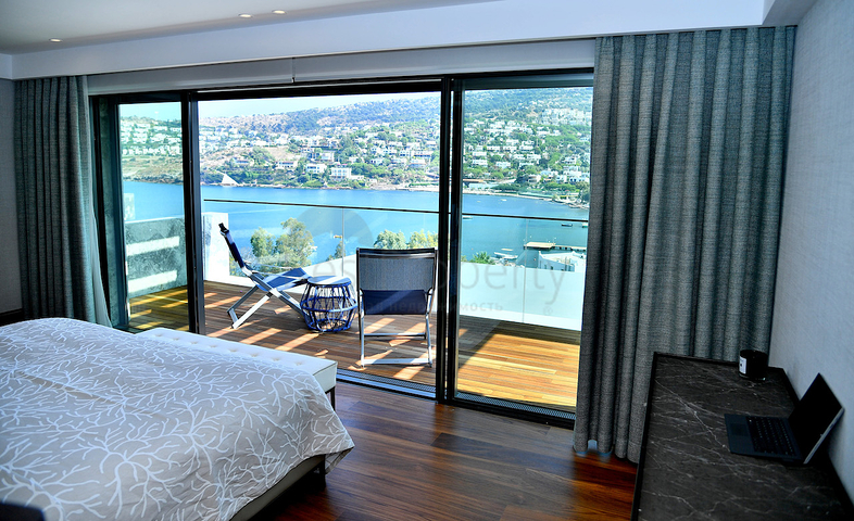 Paradise villas in Bodrum with hotel services.