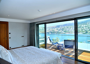 Paradise villas in Bodrum with hotel services.