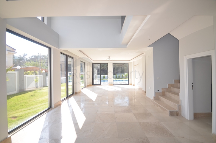 Villa with 5 bedrooms in Hisaronu Fethiye