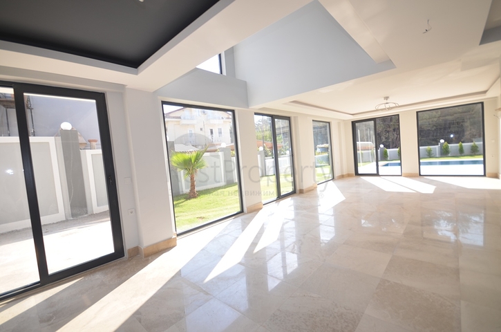 Villa with 5 bedrooms in Hisaronu Fethiye