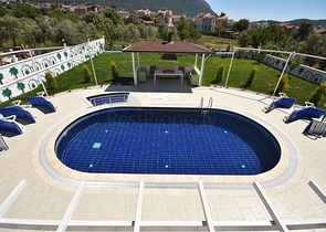 Spacious 6 + 1 villa with private pool in Fethiye