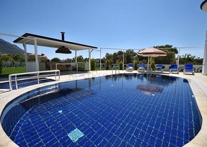 Spacious 6 + 1 villa with private pool in Fethiye