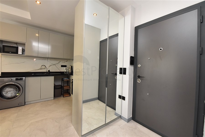 One-bedroom furnished apartment in the Cleopatra beach area