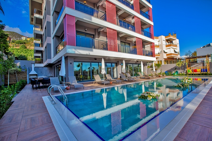 One-bedroom furnished apartment in the Cleopatra beach area