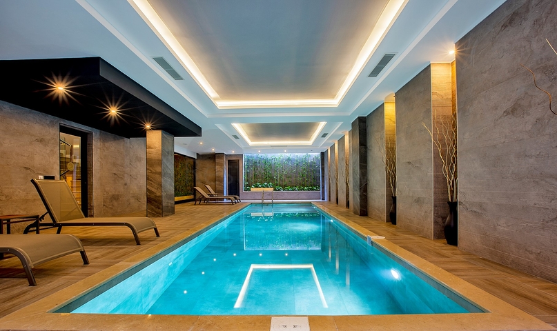 One-bedroom furnished apartment in the Cleopatra beach area