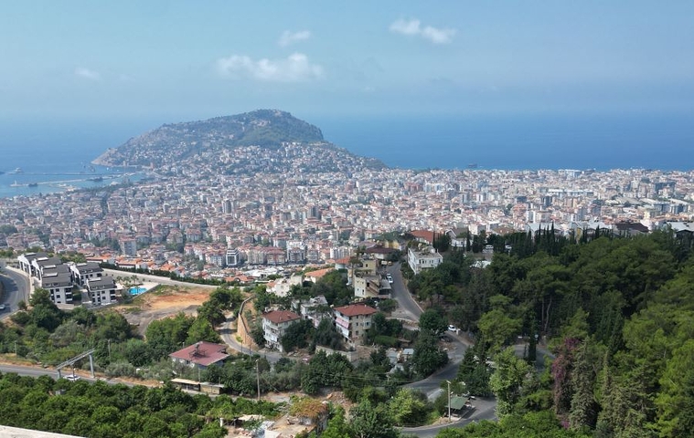 Luxury Life Style -Sea And Castle view -Modern Villas -in Alanya 