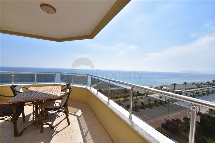 Two-bedroom two-bedroom apartment for rent