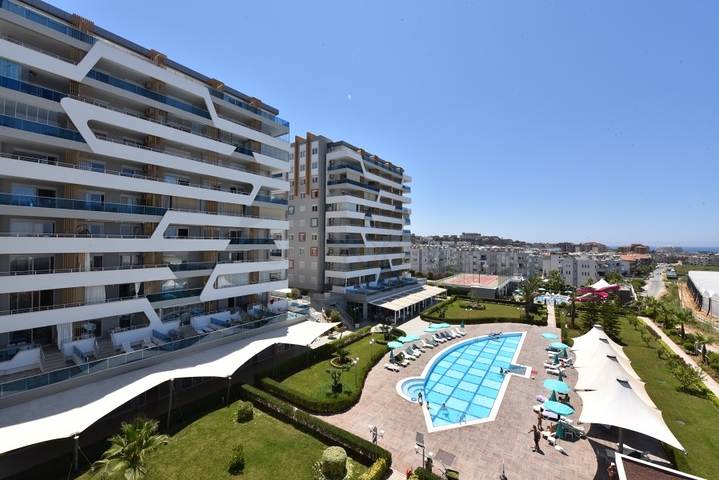 Furnished 1+1 apartment in Avsallar district