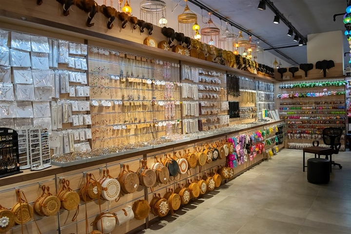 Investor Deal - Commercial units for sale -in Shopping Center / Alanya  