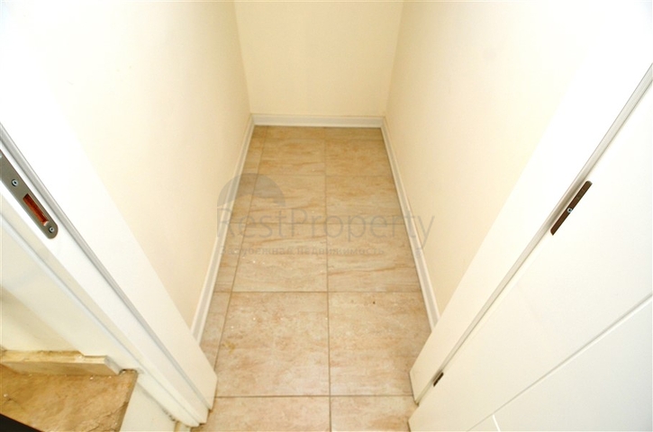 well Managed complex -3 bedroom Duplex -in Oba / Alanya 