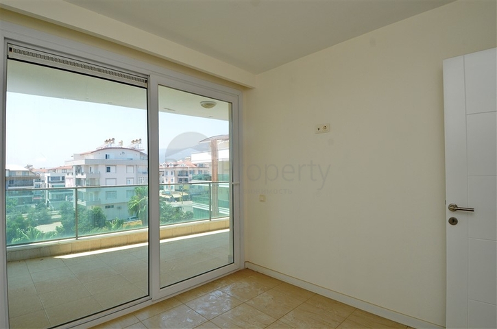 well Managed complex -3 bedroom Duplex -in Oba / Alanya 