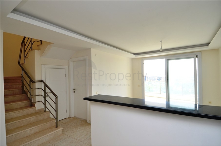 well Managed complex -3 bedroom Duplex -in Oba / Alanya 