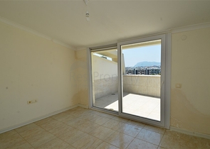 well Managed complex -3 bedroom Duplex -in Oba / Alanya 