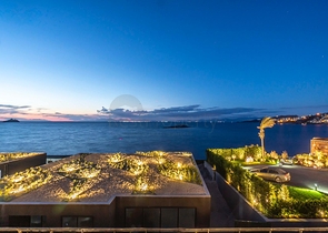 An elite complex with a hotel concept on the first coastline in Yalikavak district