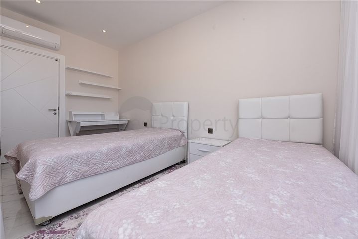 Comfortable 2+1 apartment in the center of Alanya 