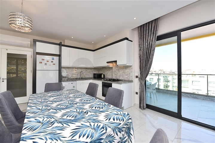 Comfortable 2+1 apartment in the center of Alanya 