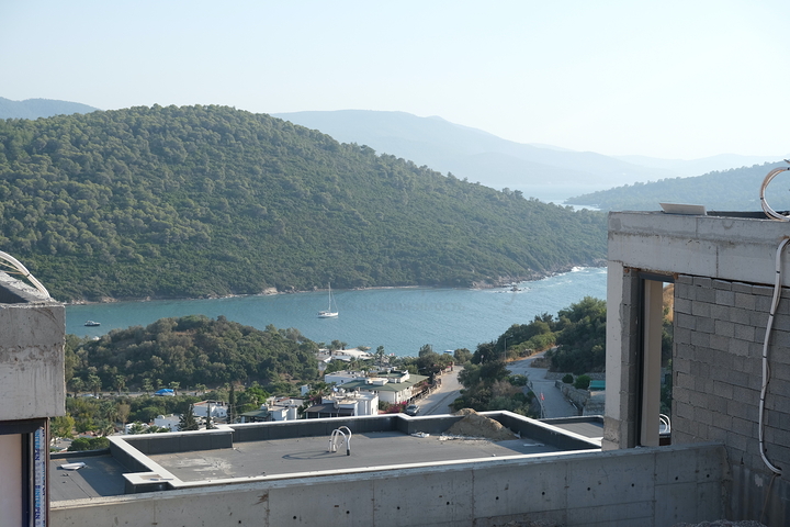 Eco-friendly villa complex with sea and forest views!