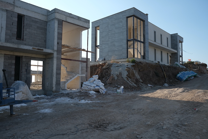 Eco-friendly villa complex with sea and forest views!