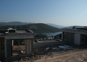 Eco-friendly villa complex with sea and forest views!