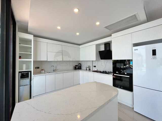 Boutique project of 8 villas with stunning sea and mountain views in raoine Gundogan