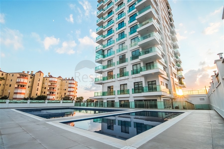 View apartment on the first line of the premium complex