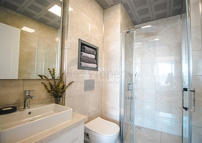 View apartment on the first line of the premium complex