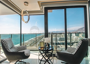 View apartment on the first line of the premium complex