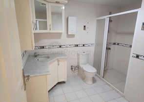 Five-room penthouse in Mahmutlar 