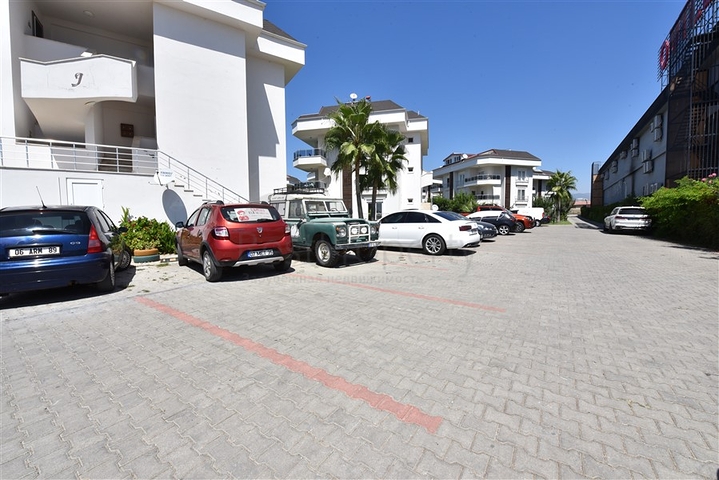 Spacious 3+1 Duplex in Turkler district