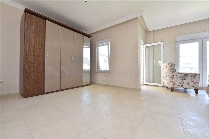 Spacious 3+1 Duplex in Turkler district