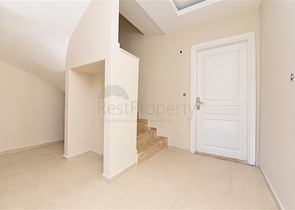 Spacious 3+1 Duplex in Turkler district