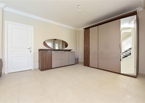 Spacious 3+1 Duplex in Turkler district