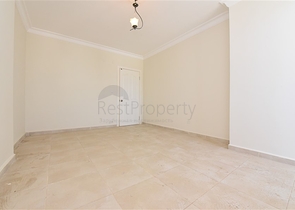 4+1 apartment with separate kitchen in Mahmutlar