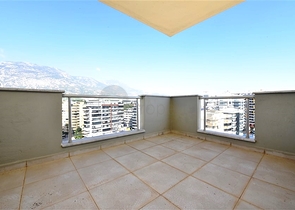 4+1 apartment with separate kitchen in Mahmutlar