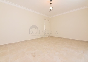 4+1 apartment with separate kitchen in Mahmutlar