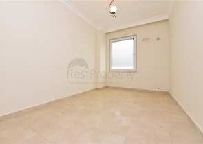 4+1 apartment with separate kitchen in Mahmutlar