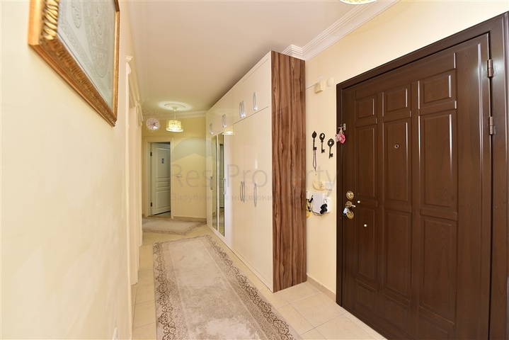 Furnished 2+1 apartment in Cleopatra area 