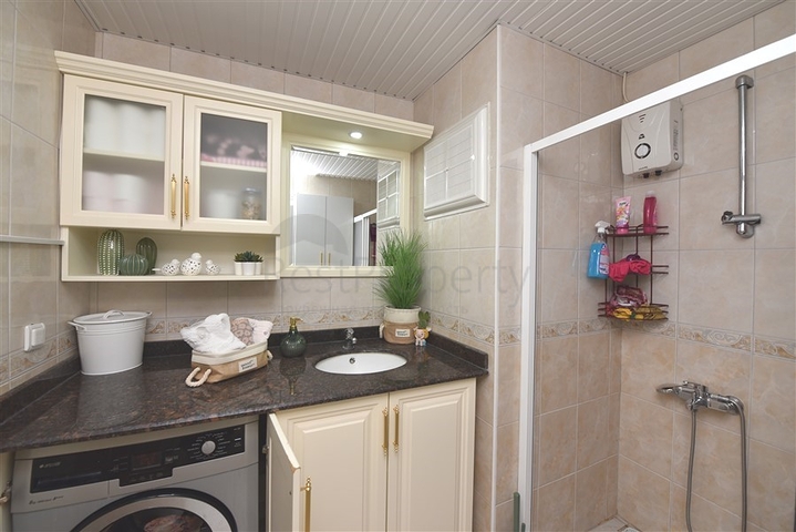 Furnished 2+1 apartment in Cleopatra area 