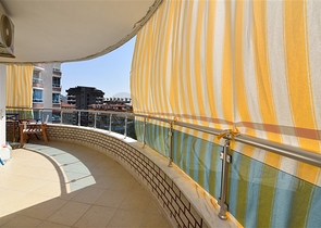 Furnished 2+1 apartment in Cleopatra area 