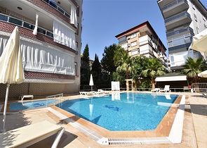 Furnished 2+1 apartment in Cleopatra area 