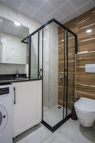 A 2+1 furnished apartment from the owner in a prestigious complex in Oba district