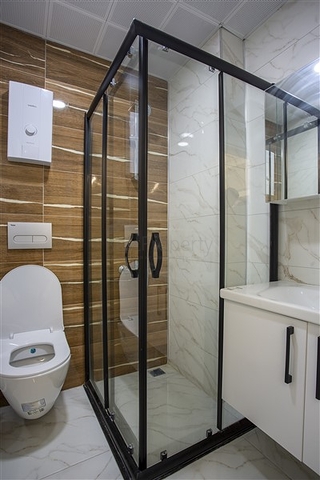 A 2+1 furnished apartment from the owner in a prestigious complex in Oba district