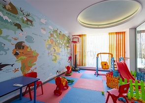 A 2+1 furnished apartment from the owner in a prestigious complex in Oba district