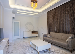 A 2+1 furnished apartment from the owner in a prestigious complex in Oba district