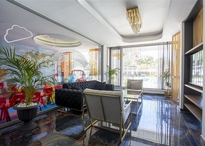 A 2+1 furnished apartment from the owner in a prestigious complex in Oba district