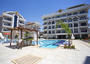 A 2+1 furnished apartment from the owner in a prestigious complex in Oba district