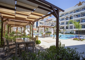 A 2+1 furnished apartment from the owner in a prestigious complex in Oba district