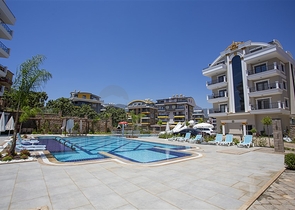 A 2+1 furnished apartment from the owner in a prestigious complex in Oba district