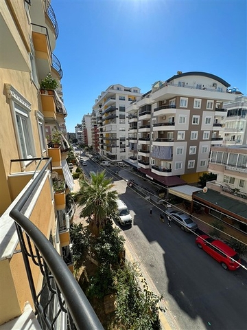 Affordable price - 2 bedroom apt - in Mahmutlar / Alanya 